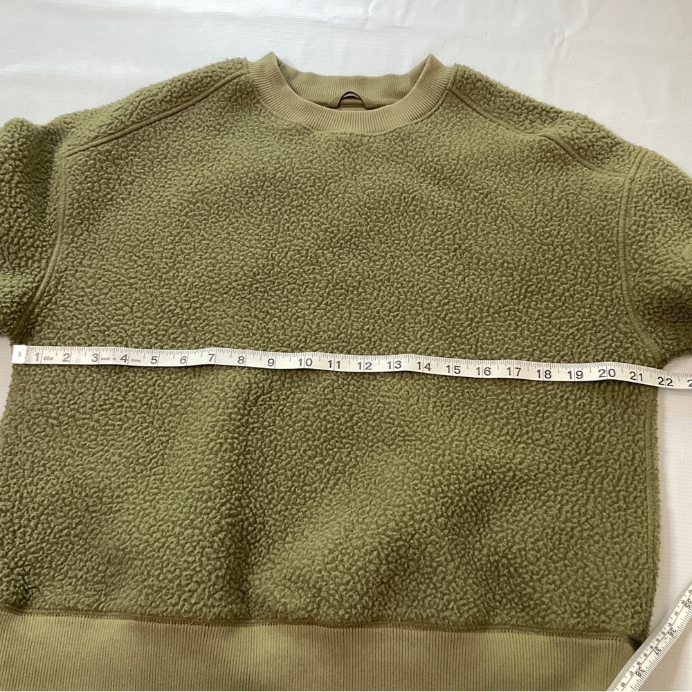 Everlane The ReNew Teddy Oversized Crew Neck Sweater Kalamata Size Small - Picture 10 of 13
